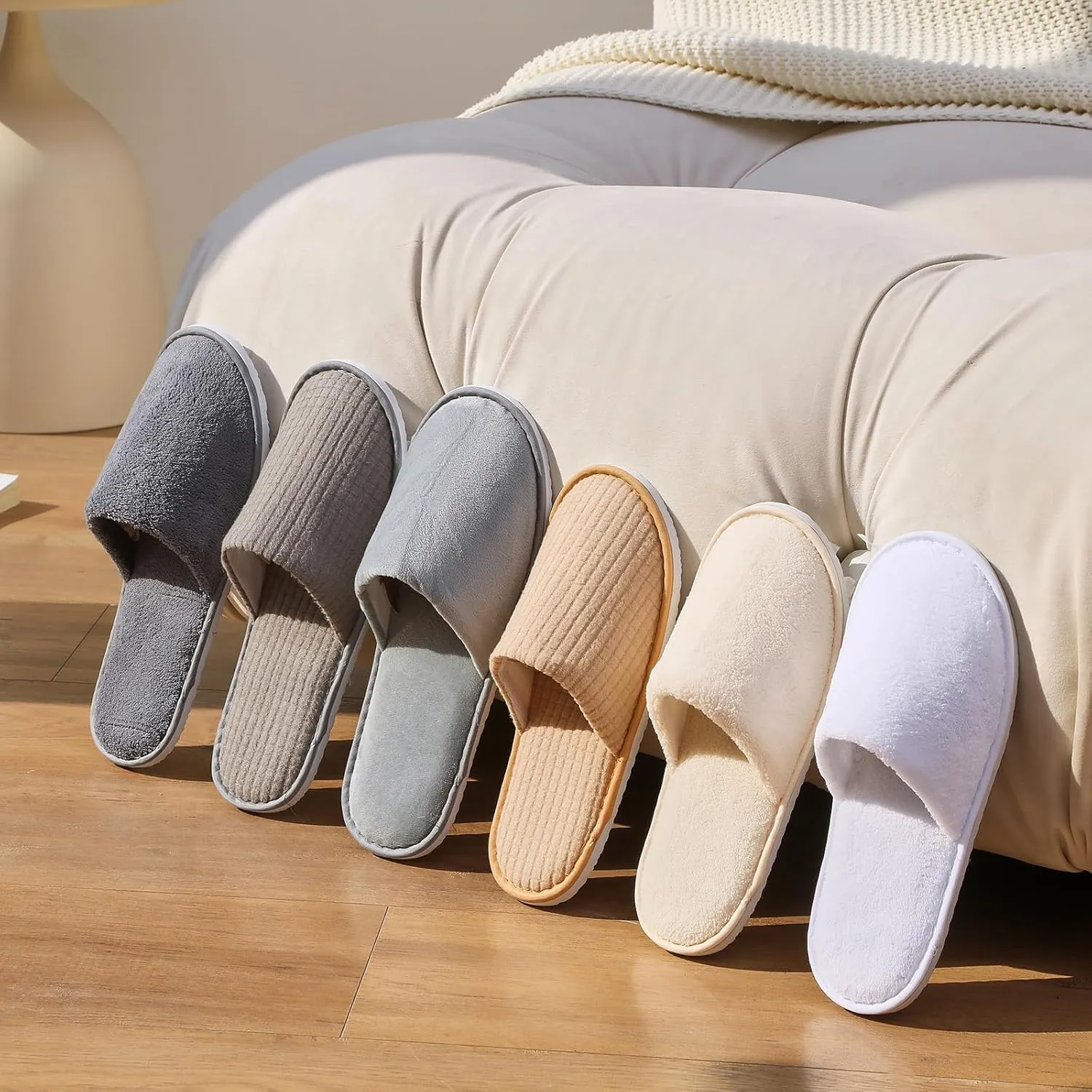 6 Pairs Disposable Slippers for Guest, Non Slip Spa Slides Washable Reusable House Shoes Hotel Indoor Slippers for Women Men, Home,Travel