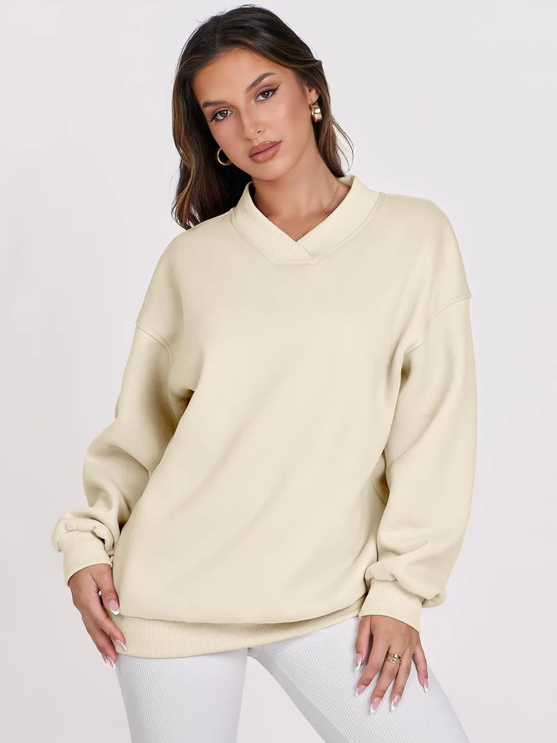 ANRABESS Womens Oversized V Neck Sweatshirt Fleece Long Sleeve Hoodies Pullover Comfy Top Outfits 2024 Teen Preppy Clothes