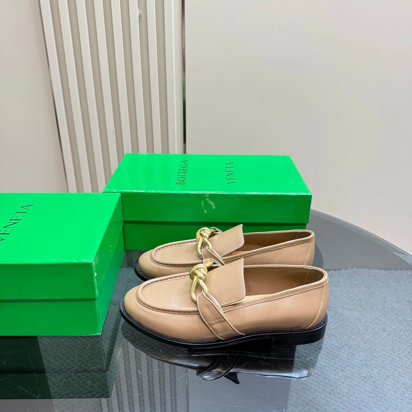 ASTAIRE LOAFER IN LIGHT BROWN CALFSKIN WITH GOLD HARDWARE