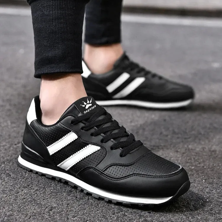 Astor Sneakers
