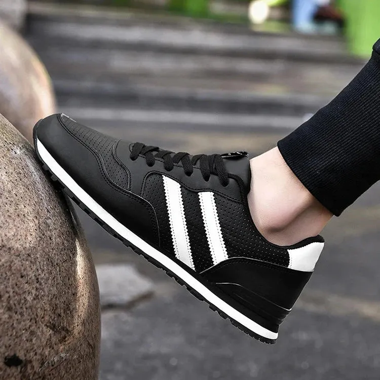 Astor Sneakers