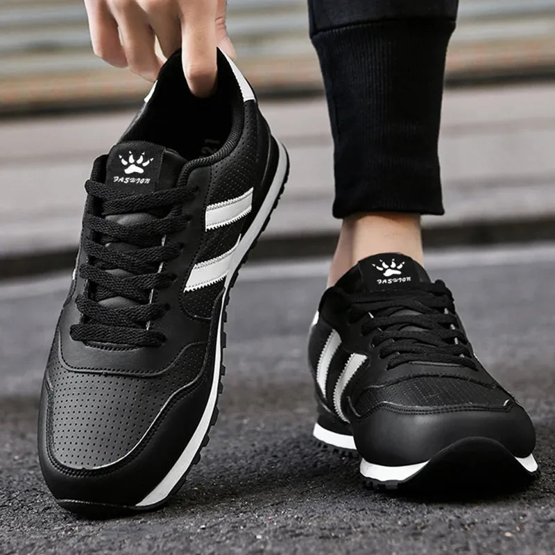 Astor Sneakers