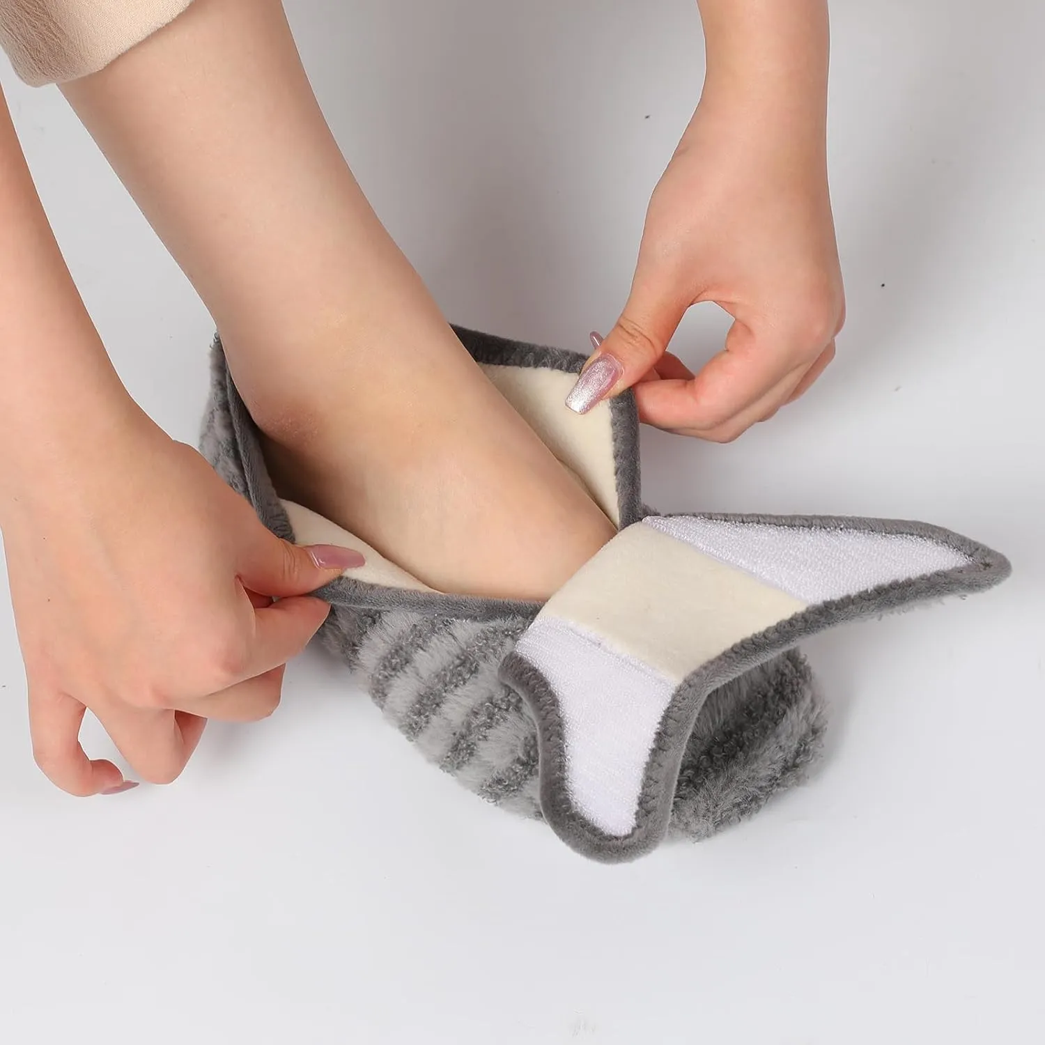 BARERUN Slippers for Women Men Wide House Diabetic Shoes for Women Men Warm Arthritis Edema Swollen Neuropathy Socks Slip on Adjustable Fuzzy Comfy Soft Womens Mens Bedroom Sliipers