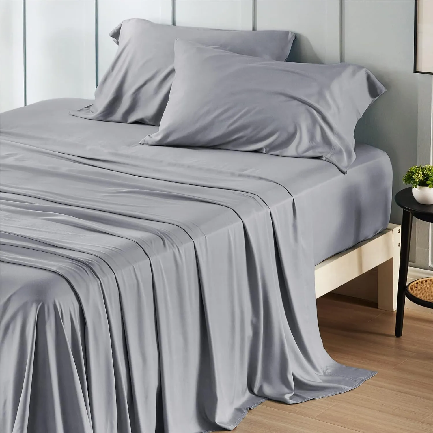 Bedsure Queen Sheets, Rayon Derived from Bamboo, Queen Cooling Sheet Set, Deep Pocket Up to 16", Breathable & Soft Bed Sheets, Hotel Luxury Silky Bedding Sheets & Pillowcases, Silver Grey