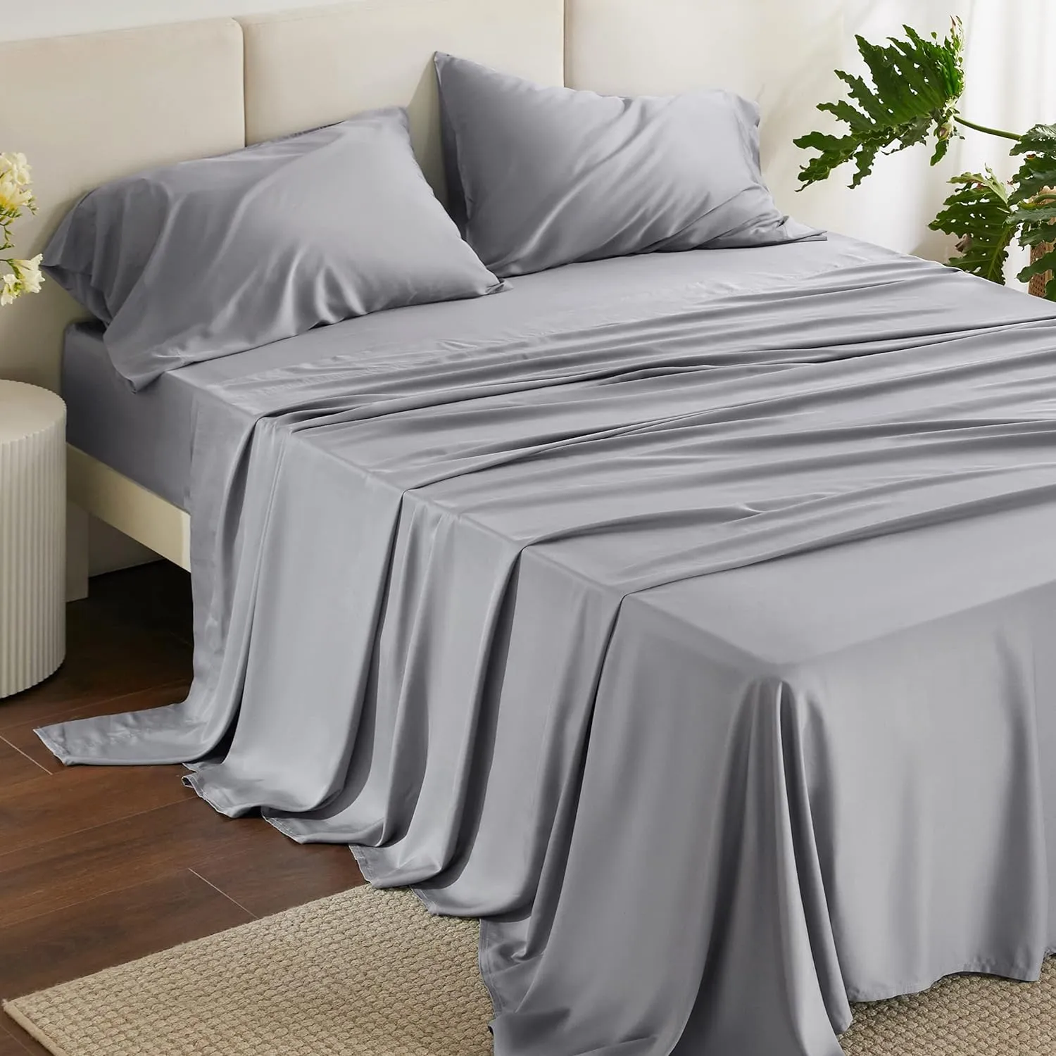 Bedsure Queen Sheets, Rayon Derived from Bamboo, Queen Cooling Sheet Set, Deep Pocket Up to 16", Breathable & Soft Bed Sheets, Hotel Luxury Silky Bedding Sheets & Pillowcases, Silver Grey