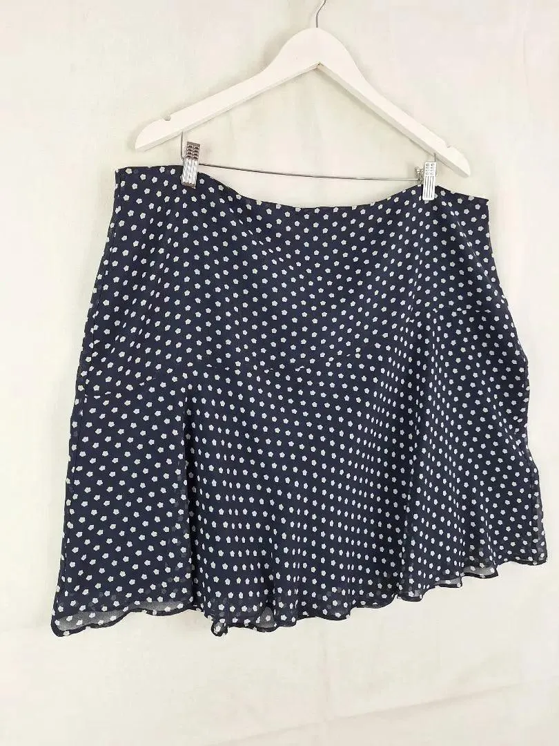 Boden Navy Soft Floral Mini Skirt Size 22