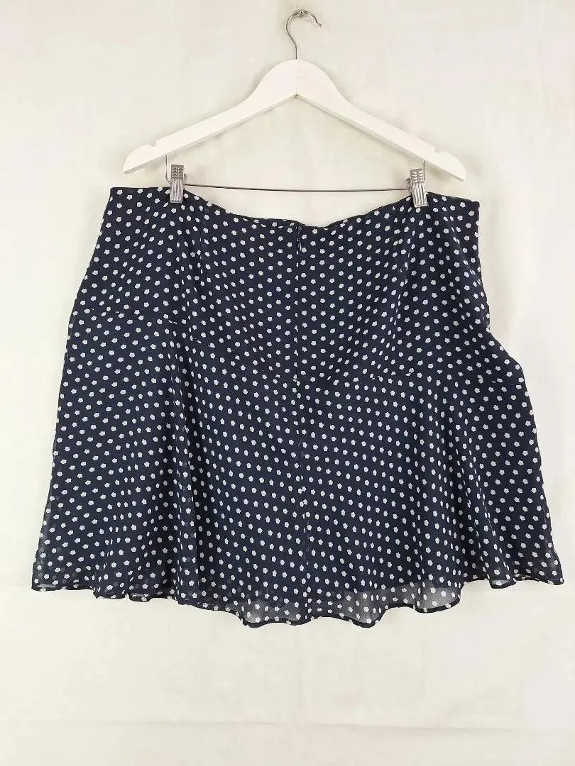 Boden Navy Soft Floral Mini Skirt Size 22