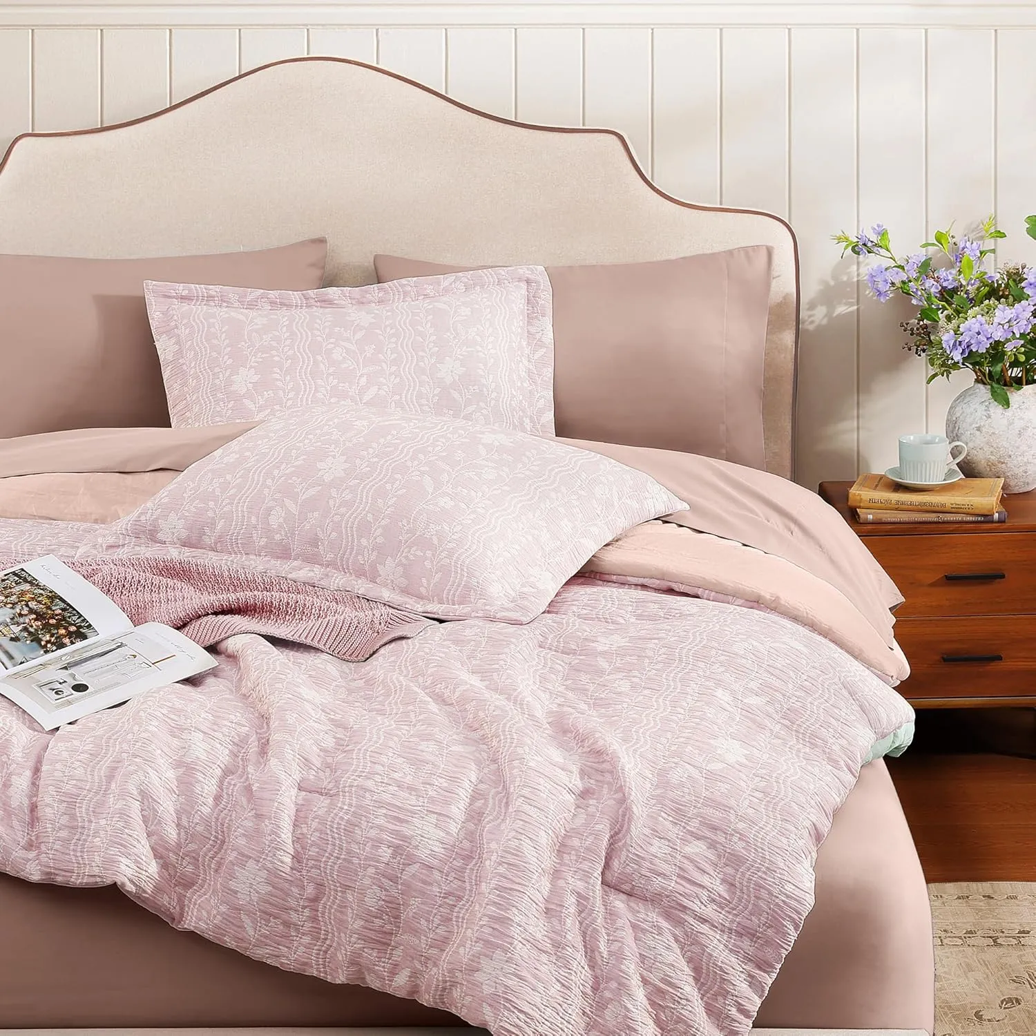 Comforter Set Queen Size - 7 Pieces Floral Pink Bedding for All Seasons, Farmhouse Shabby Chic Embroidery Bed Set, Soft Jacquard Queen Comforter Set with Sheets, Pillowcases & Shams