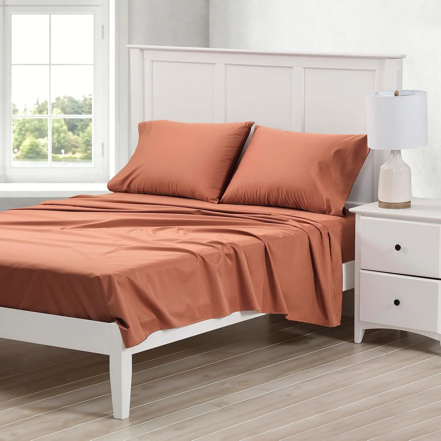 Cuddledown Dreamstead 100% Cotton Bed Sheets Set | 300 Thread Count | Luxurious Sateen Weave | Pure Combed Cotton | Soft | Wrinkle Resistant | 4 Piece Set | Red Sand | King | 78” x 80”