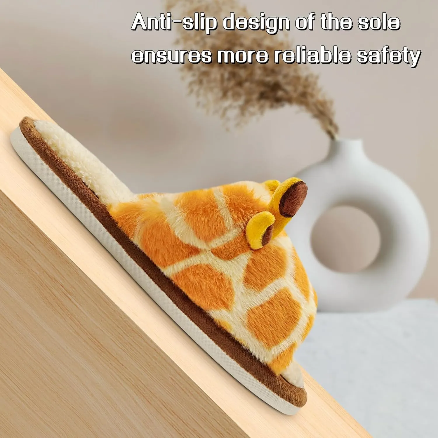 Cute Giraffe Slippers for Women, Plush Fuzzy Cartoon Animal Slippers, Soft Warm Memory Foam Shoes, Cozy Bedroom Slippers