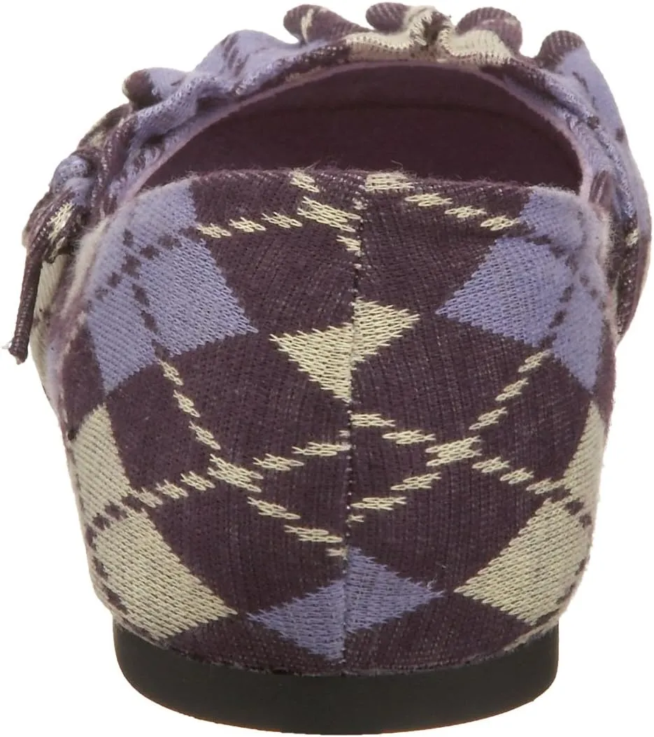 Dirty Laundry by Chinese Laundry Women's Cedar Flat