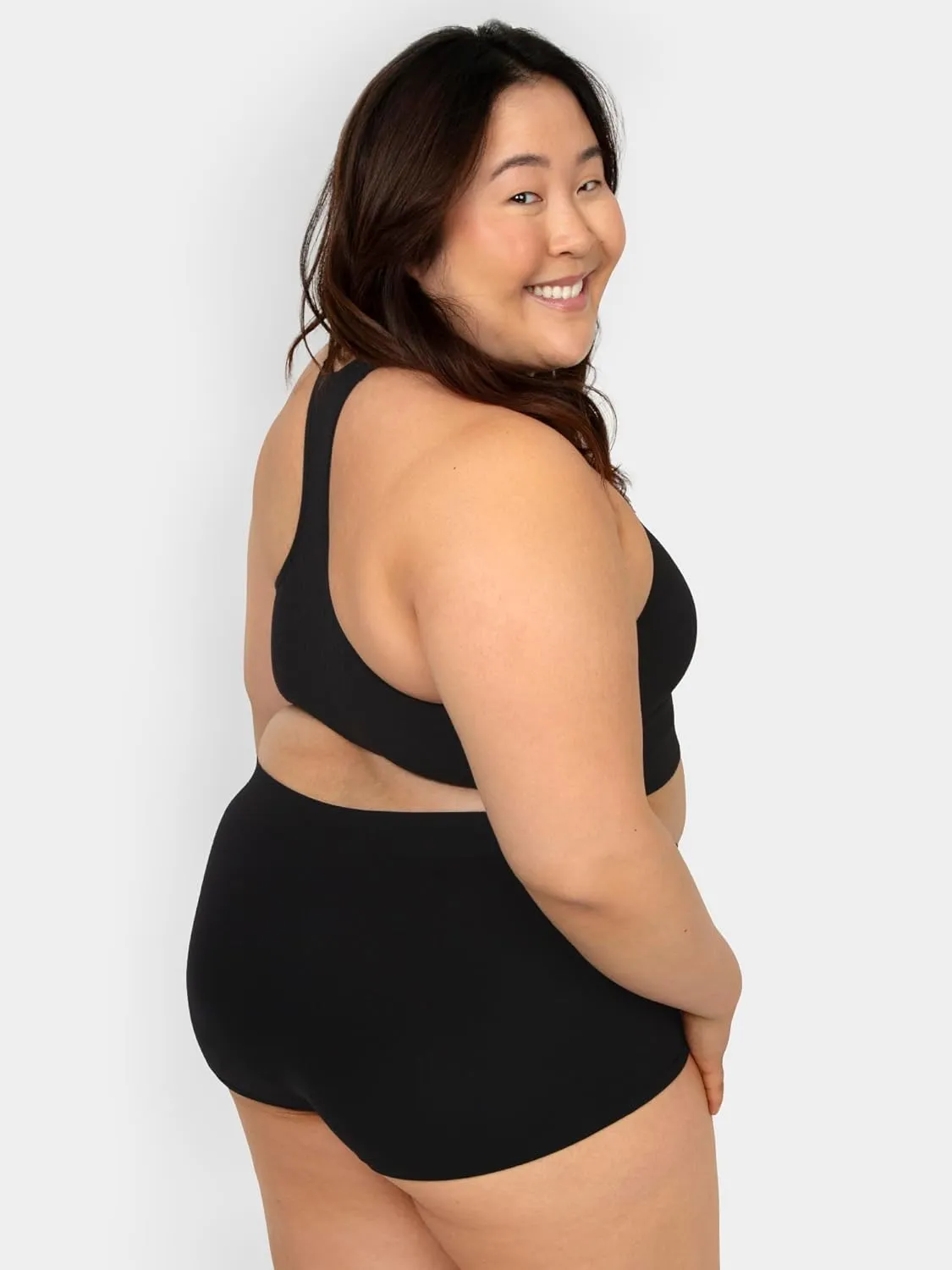 Fruit of the Loom A Fresh Collection Hey Shorty 3-Pack Seamless Boyshorts for Women’s Everyday Comfort