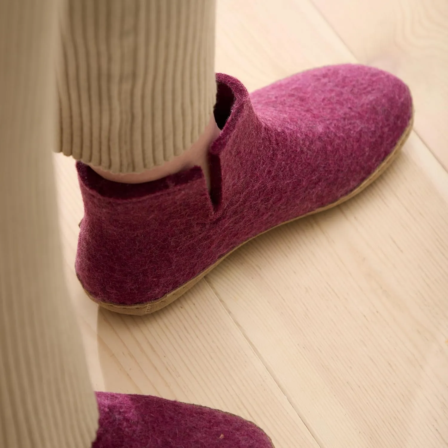 Glerups 100% Gotland Sheep Wool Boot Slipper with leather sole - Unisex