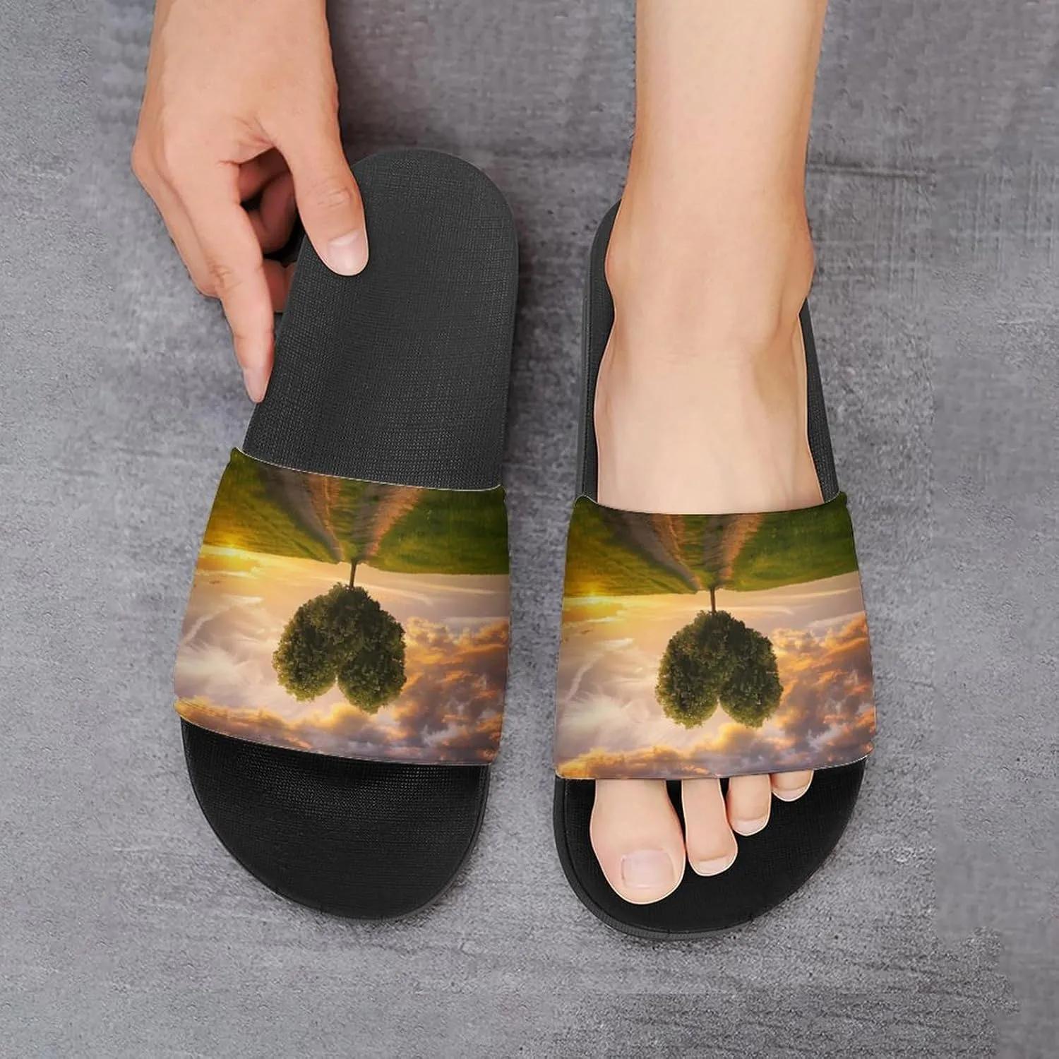Heart Shape Tree In Sunset Slippers for Women Men Anti-Slip Shower Slides Open Toe Slippers for Home Outdoor Beach