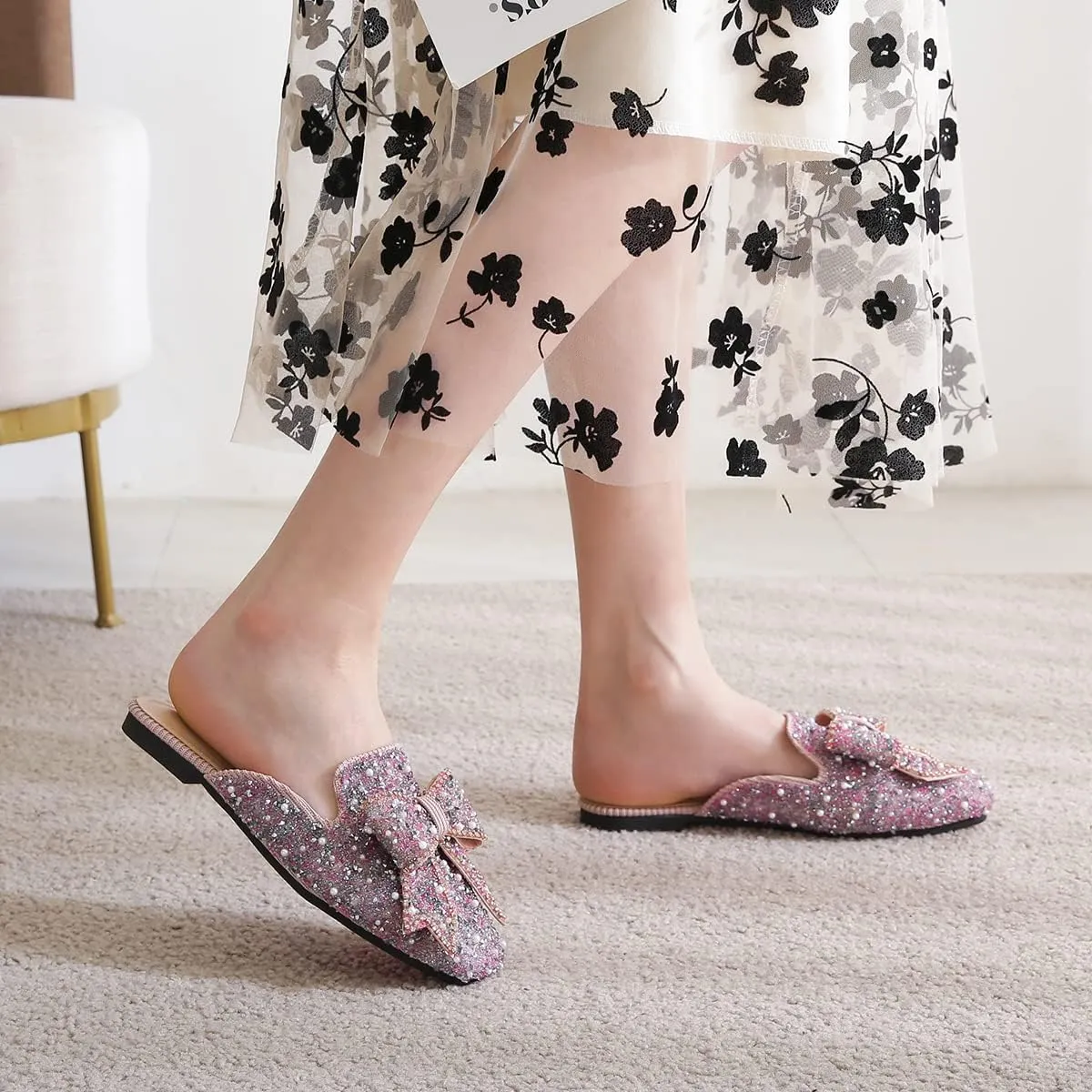 Hee grand Women Mules Bow-Knot Closed Square Toe Mules Fashion Rhinestones Flat Slippers Slip On Loafers Casual Flat Shoes