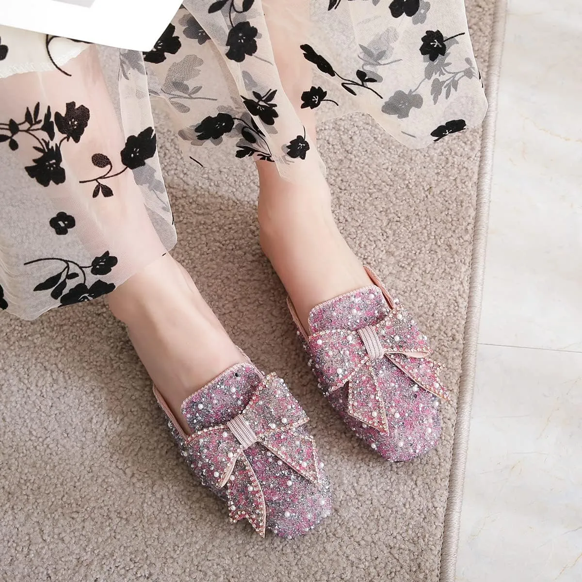 Hee grand Women Mules Bow-Knot Closed Square Toe Mules Fashion Rhinestones Flat Slippers Slip On Loafers Casual Flat Shoes