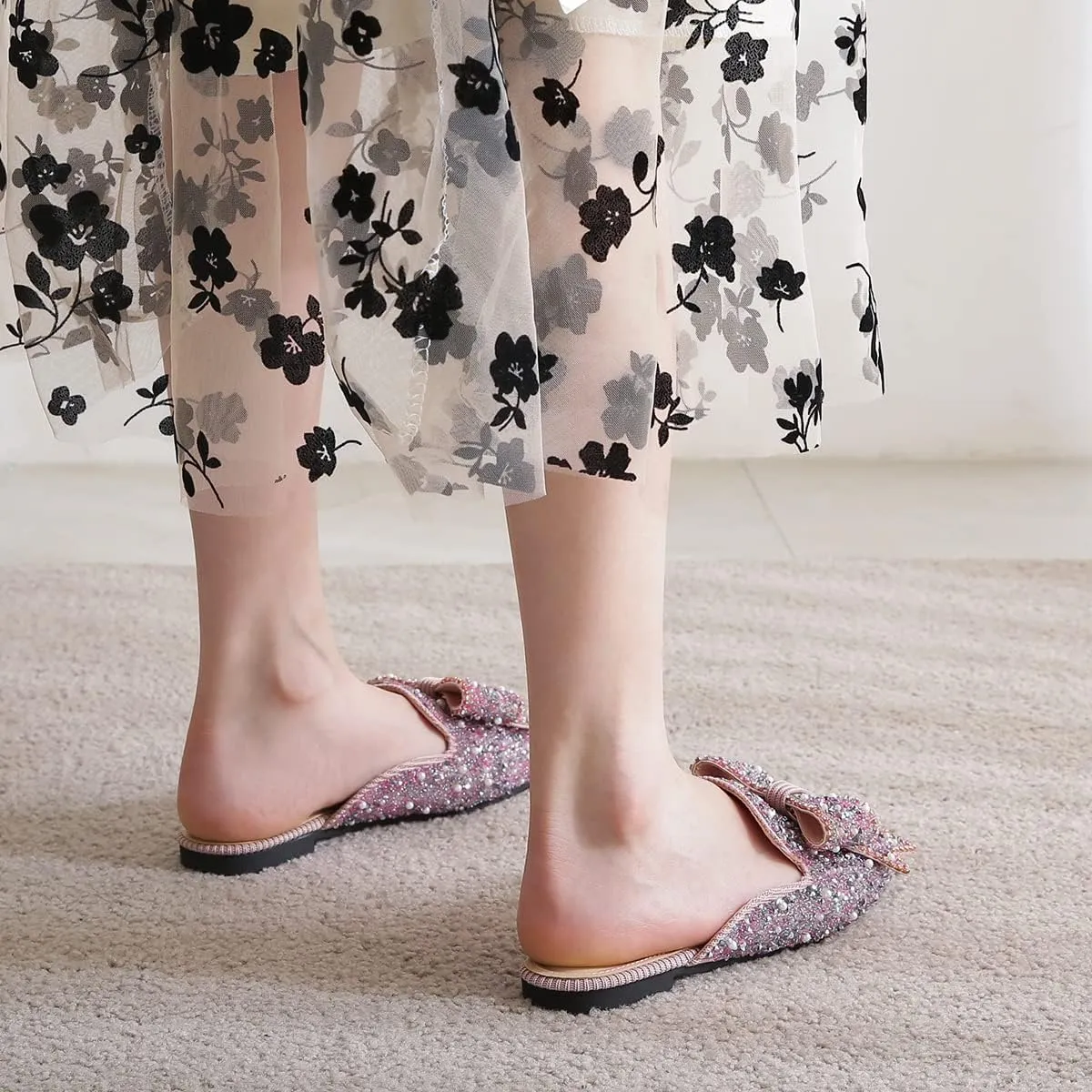 Hee grand Women Mules Bow-Knot Closed Square Toe Mules Fashion Rhinestones Flat Slippers Slip On Loafers Casual Flat Shoes