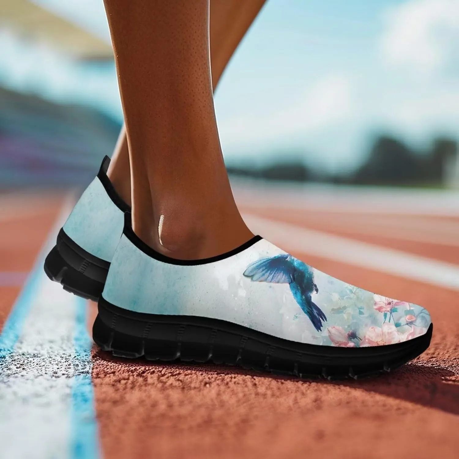Hummingbirds Print Soft Loafers for Women Casual Trekking Mesh Shoes Non-Slip Walking Flat Shoes for All Seasons
