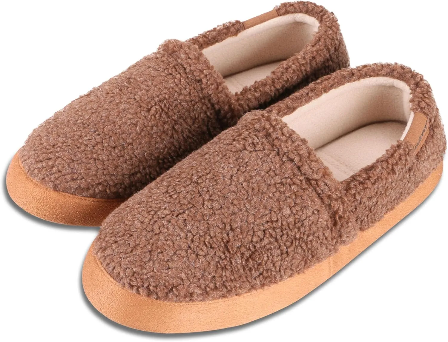 isotoner Men's Berber Aspen Closed Back Slippers