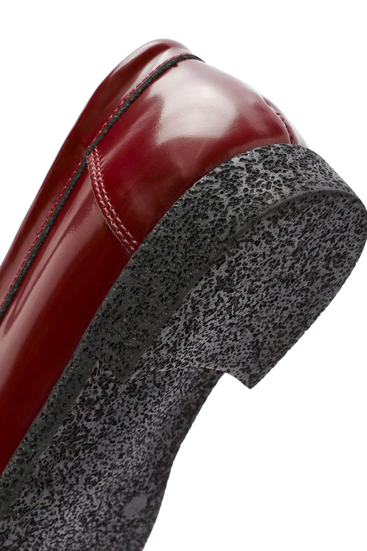 Kadın Bordo Aksesuar Detaylı Deri Maskülen Loafer