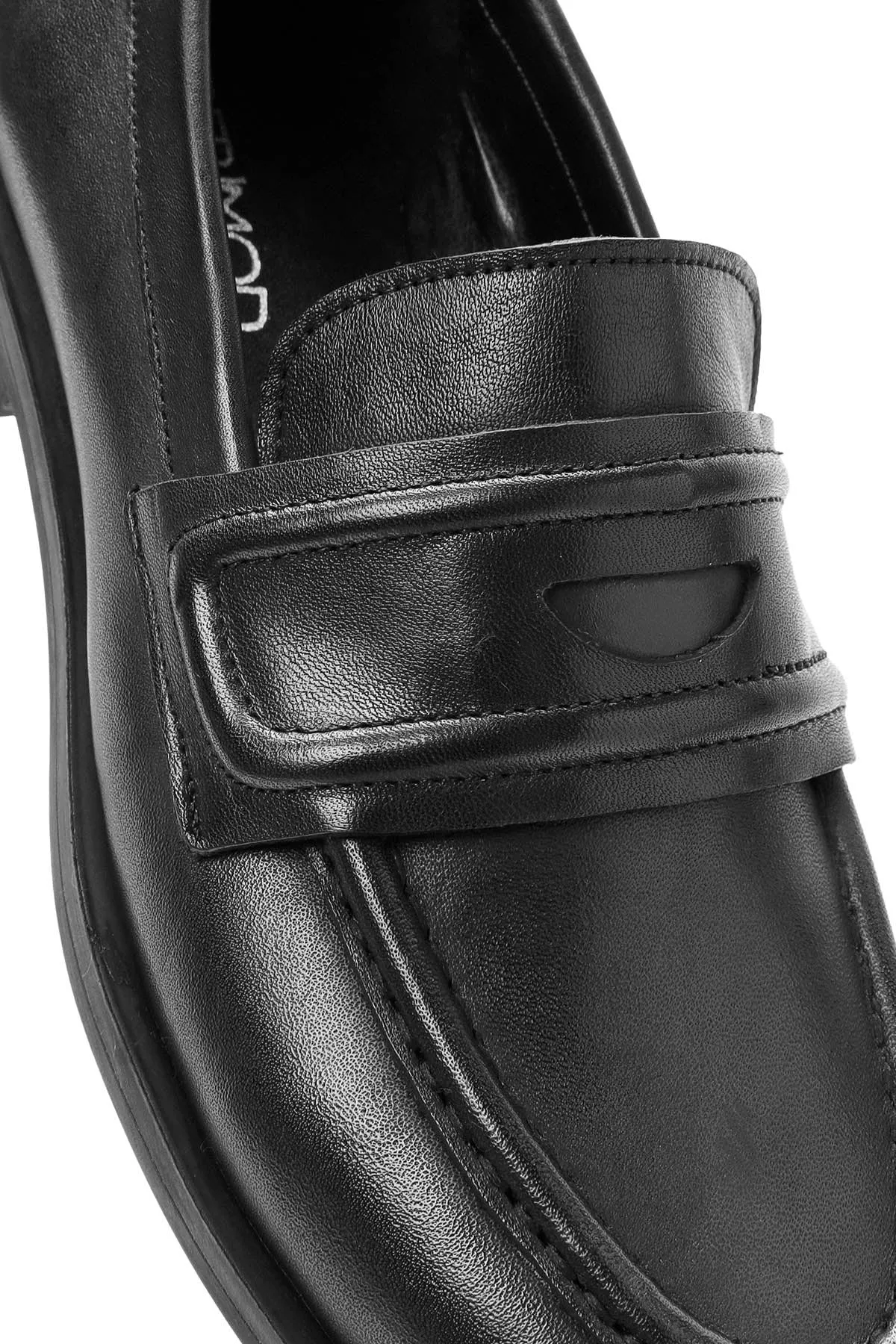 Kadın Siyah Klasik Deri Loafer