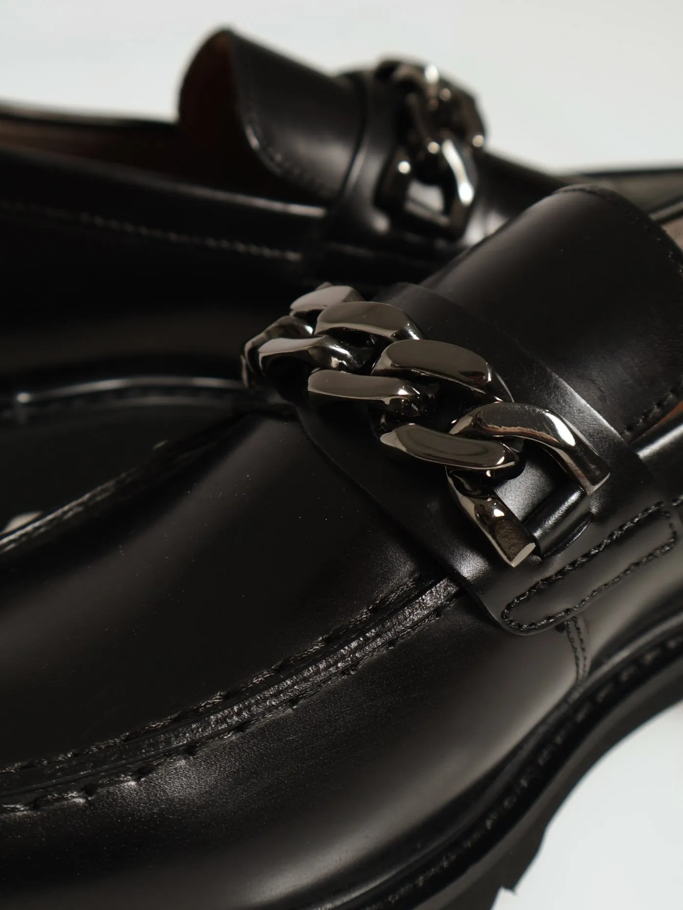 Kallix Track Outsole Chunky Loafer - Black