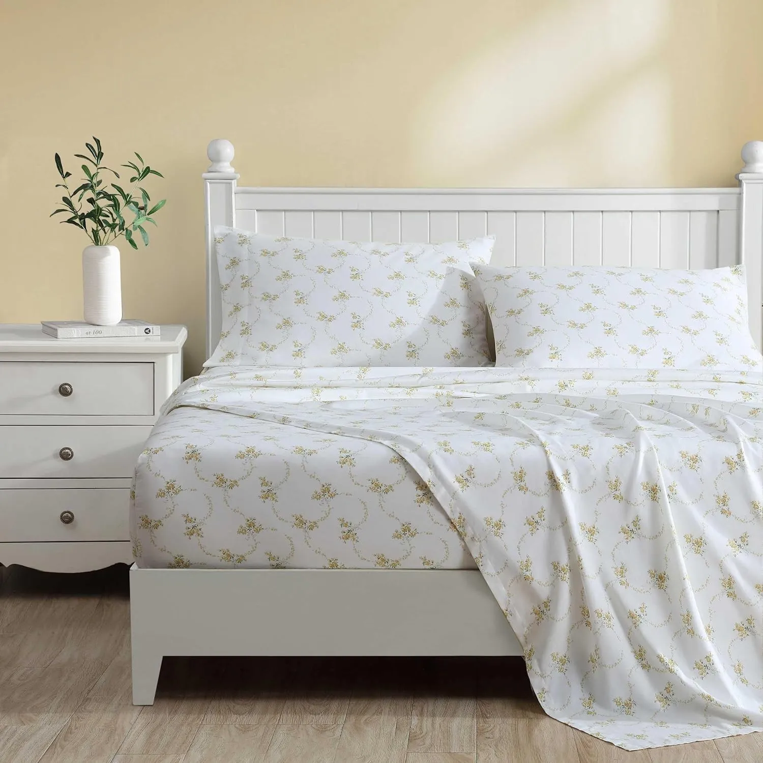 Laura Ashley - Queen Sheets, Soft Sateen Cotton Bedding Set, Sleek, Smooth, & Breathable Home Decor (Petite Rose Gold, Queen)