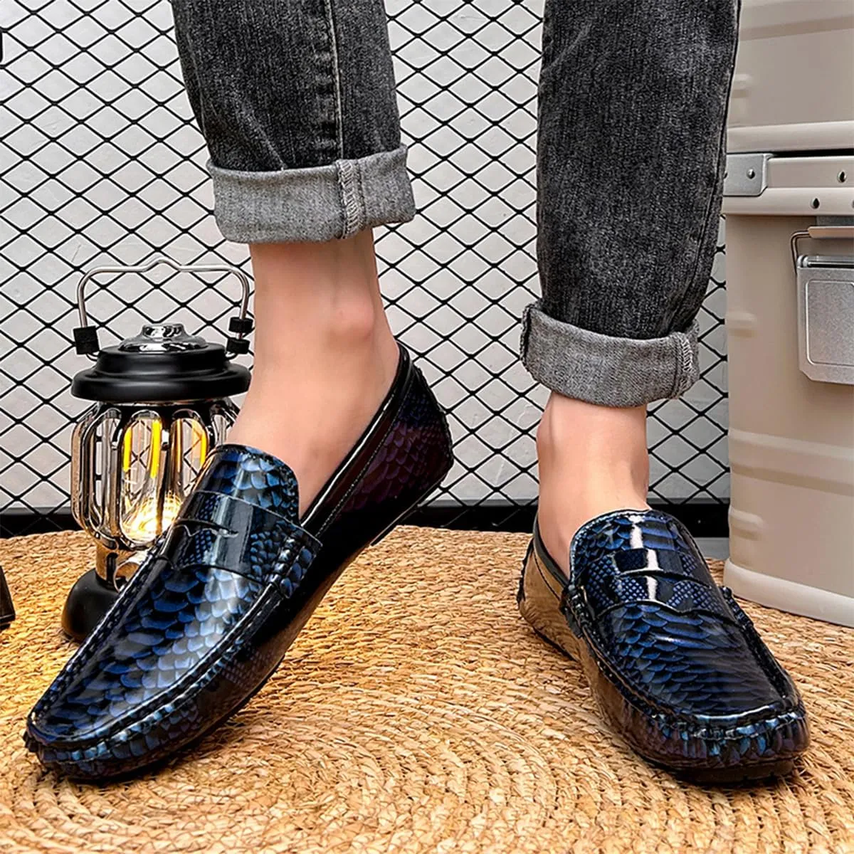 Men's Slip-On Flats Driving Loafers with Snake Print Outdoor Leather Shoes