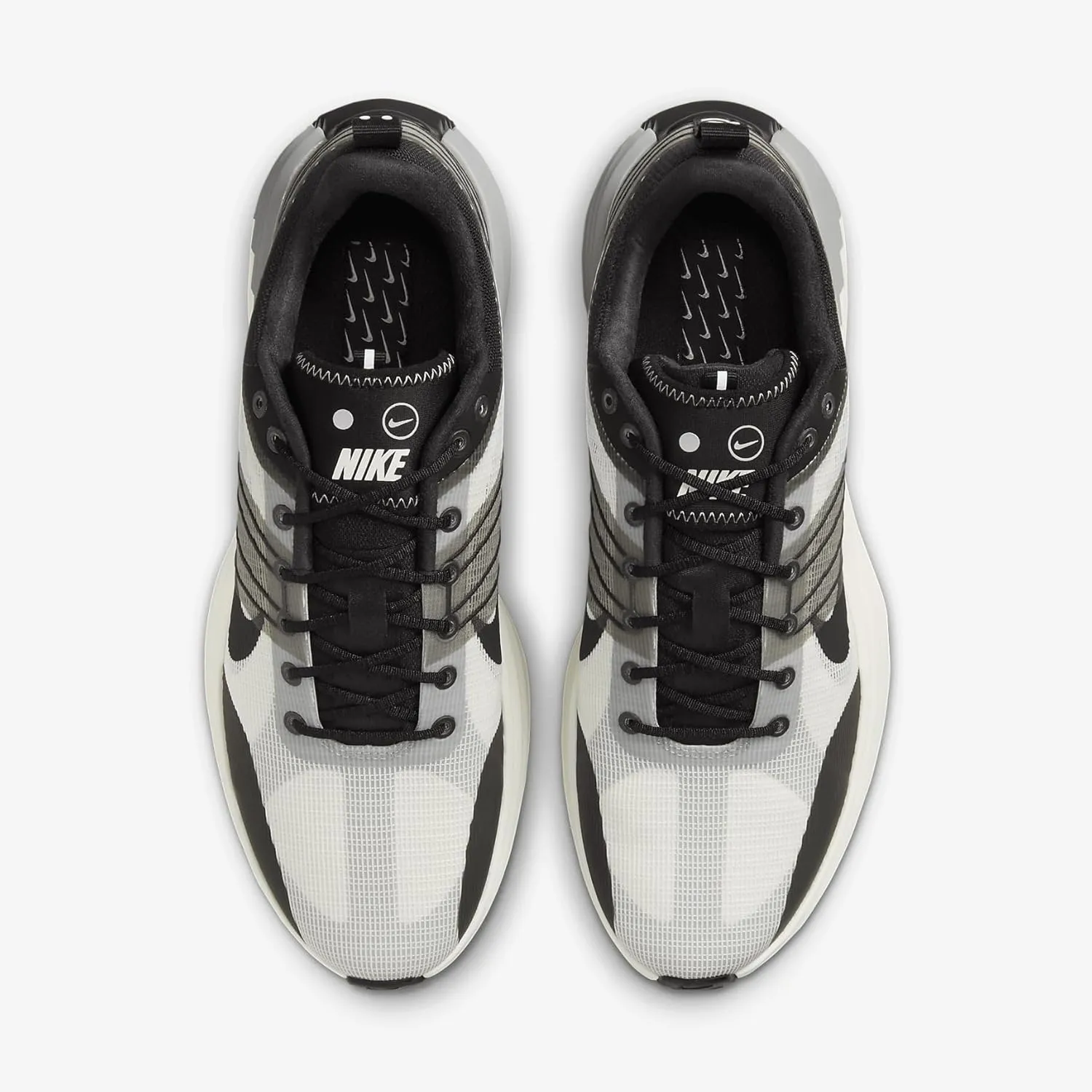 Nike Men's Lunar Roam Sneaker