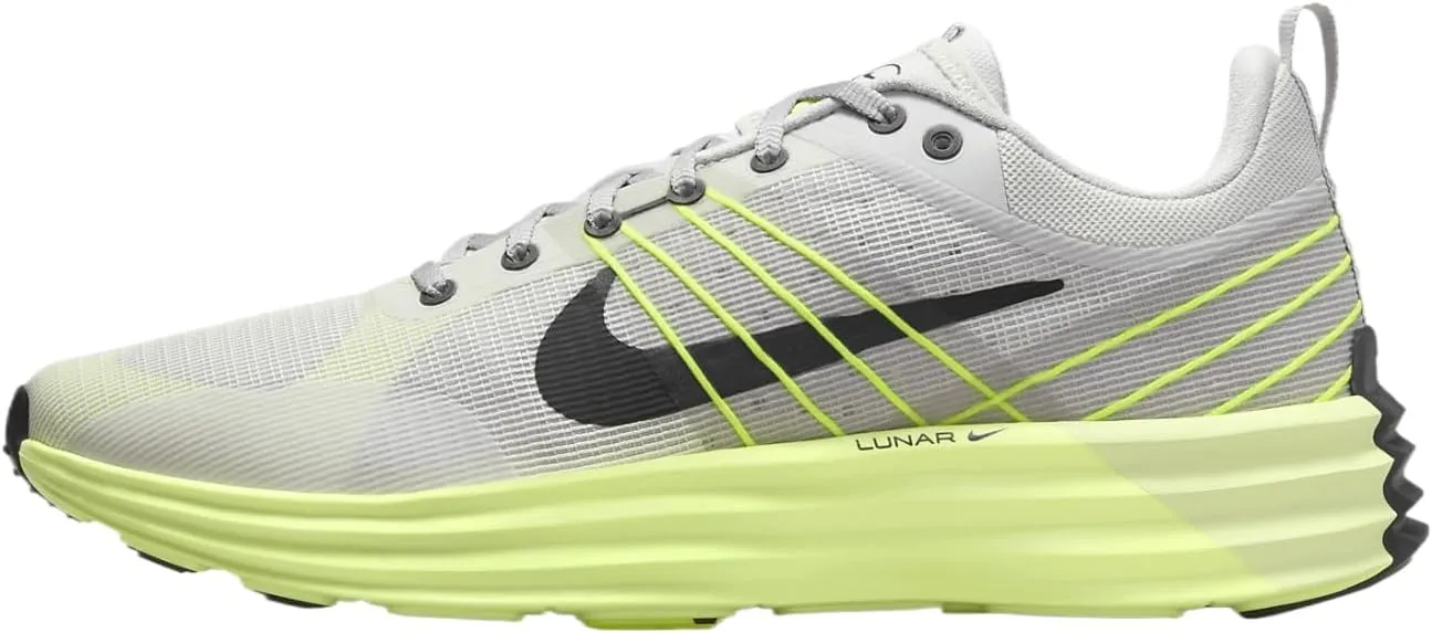 Nike Men's Lunar Roam Sneaker