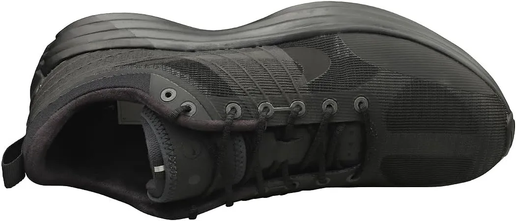 Nike Men's Lunar Roam Sneaker