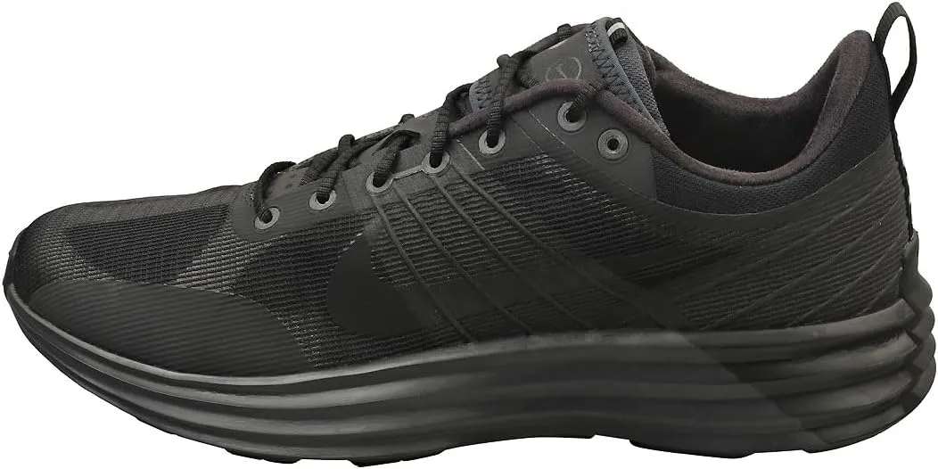 Nike Men's Lunar Roam Sneaker
