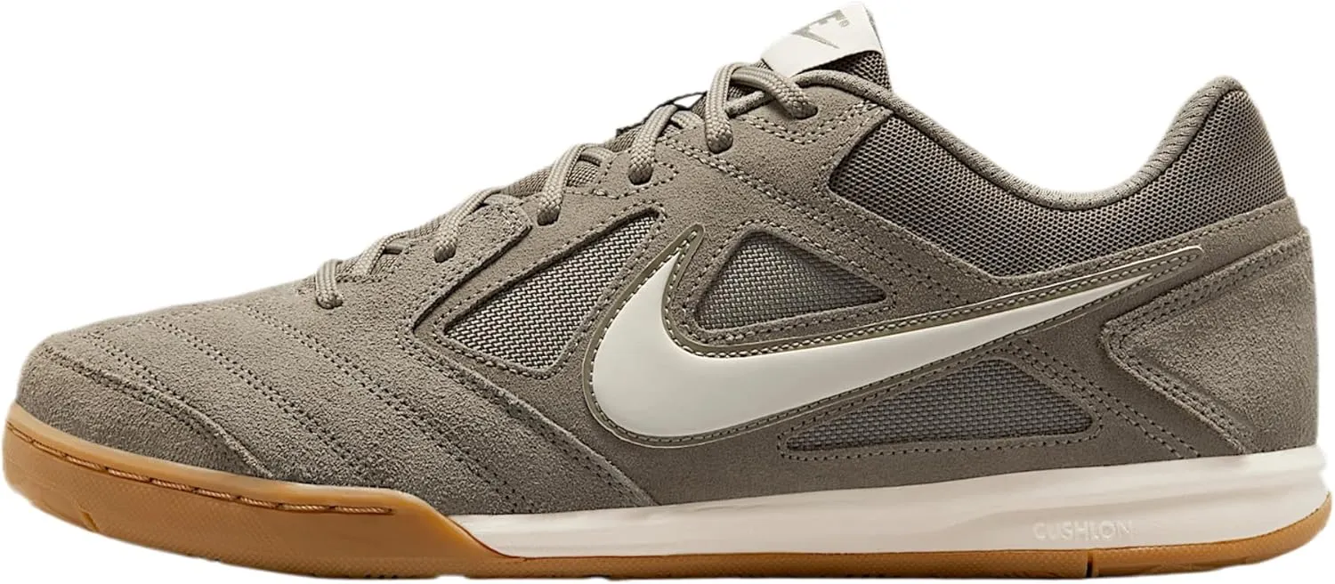Nike Men's Sneaker