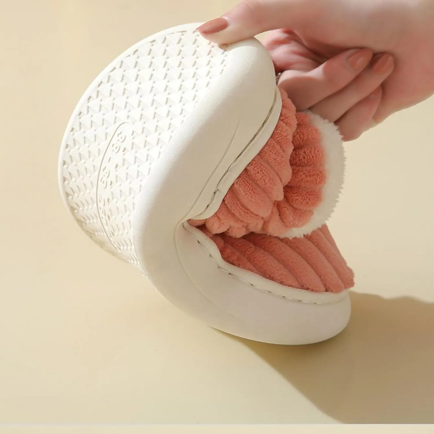 Pluffi Slipper Booties Women Pluffi Cozy Stylish Slipper Winter Fuzzy Warm Thick-Soled Plush House Cloud Slides Men Women