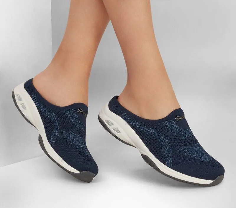 Relaxed Fit: Commute Time - In Knit To Win