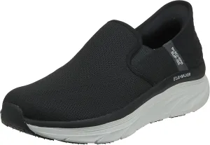Skechers Men's Dlux Walker Orford Slip in