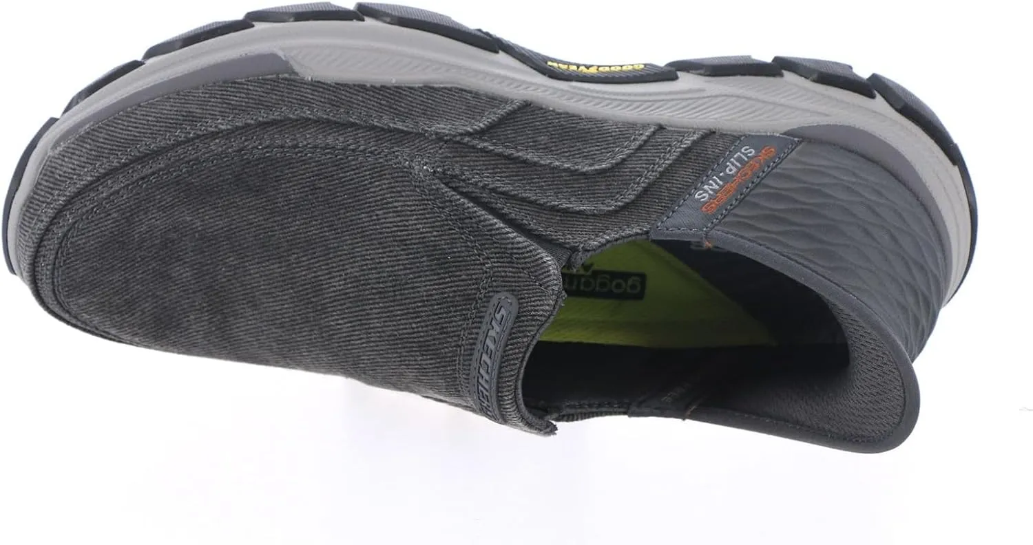 Skechers Men's Respected Holmgren Slip in