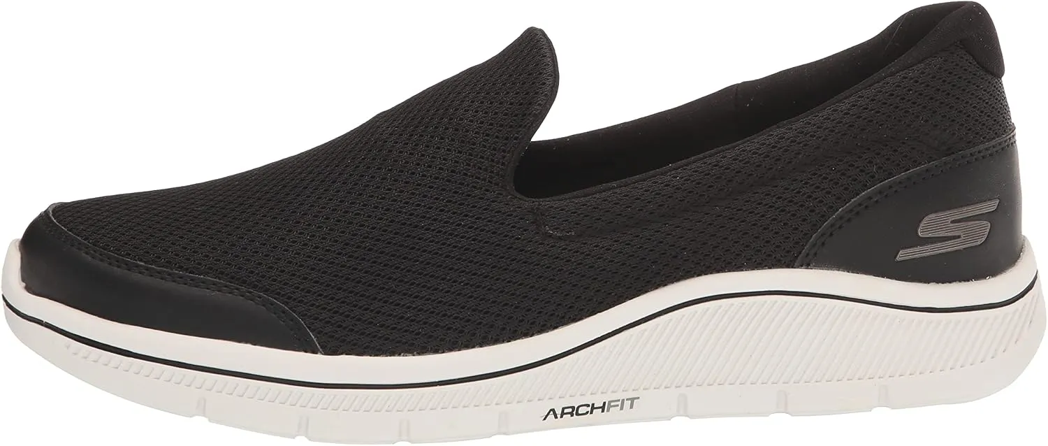 Skechers Women's Arch Fit Walk Relaxed Fit Slip-On Golf Shoe