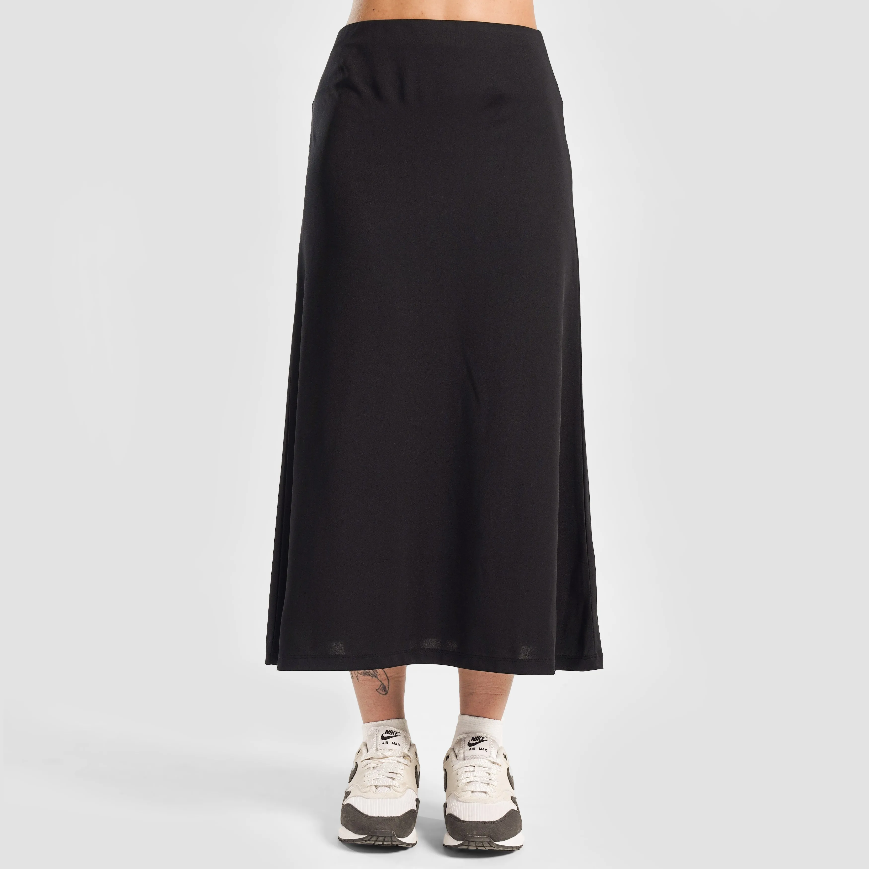 Sleek Slip Skirt (Black)