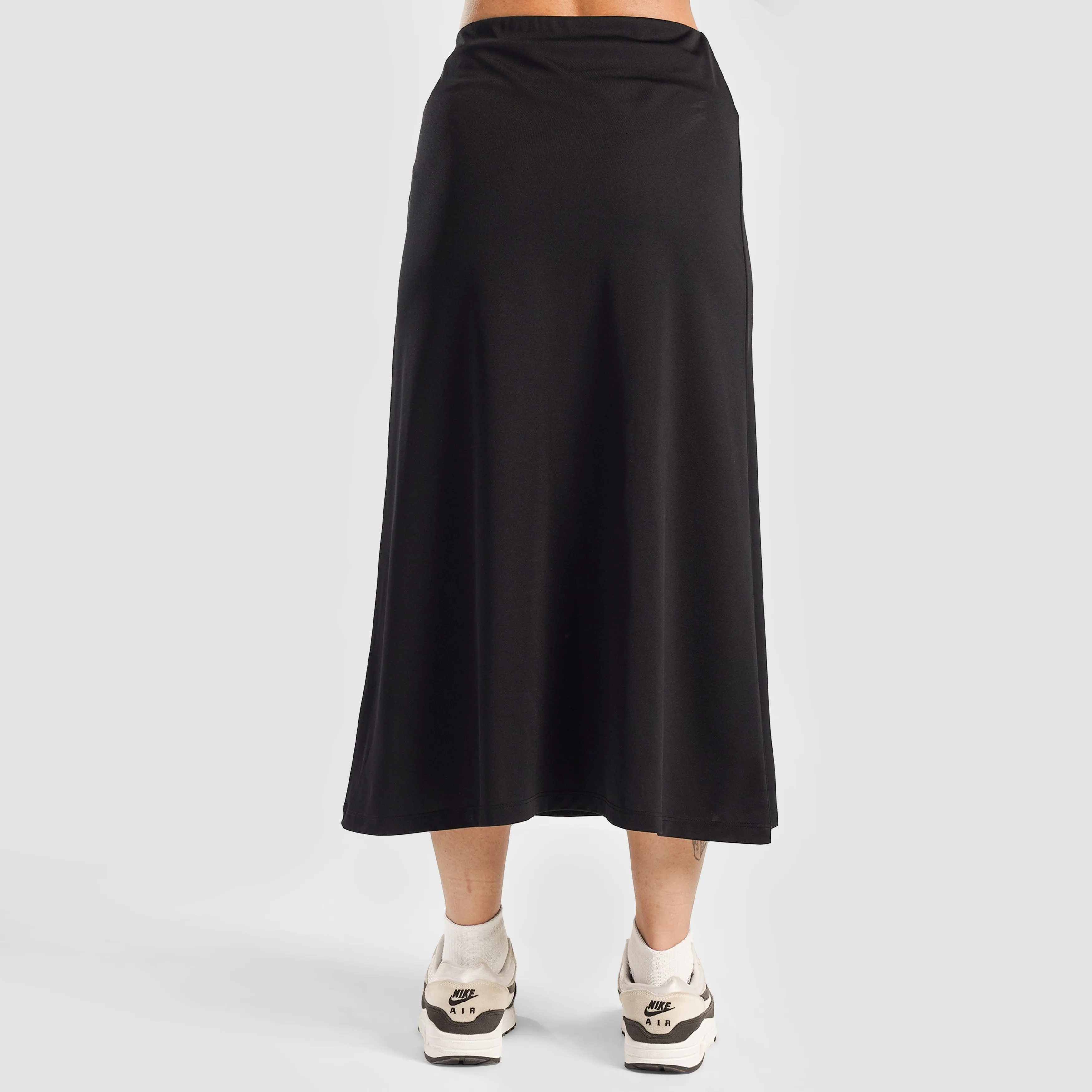 Sleek Slip Skirt (Black)