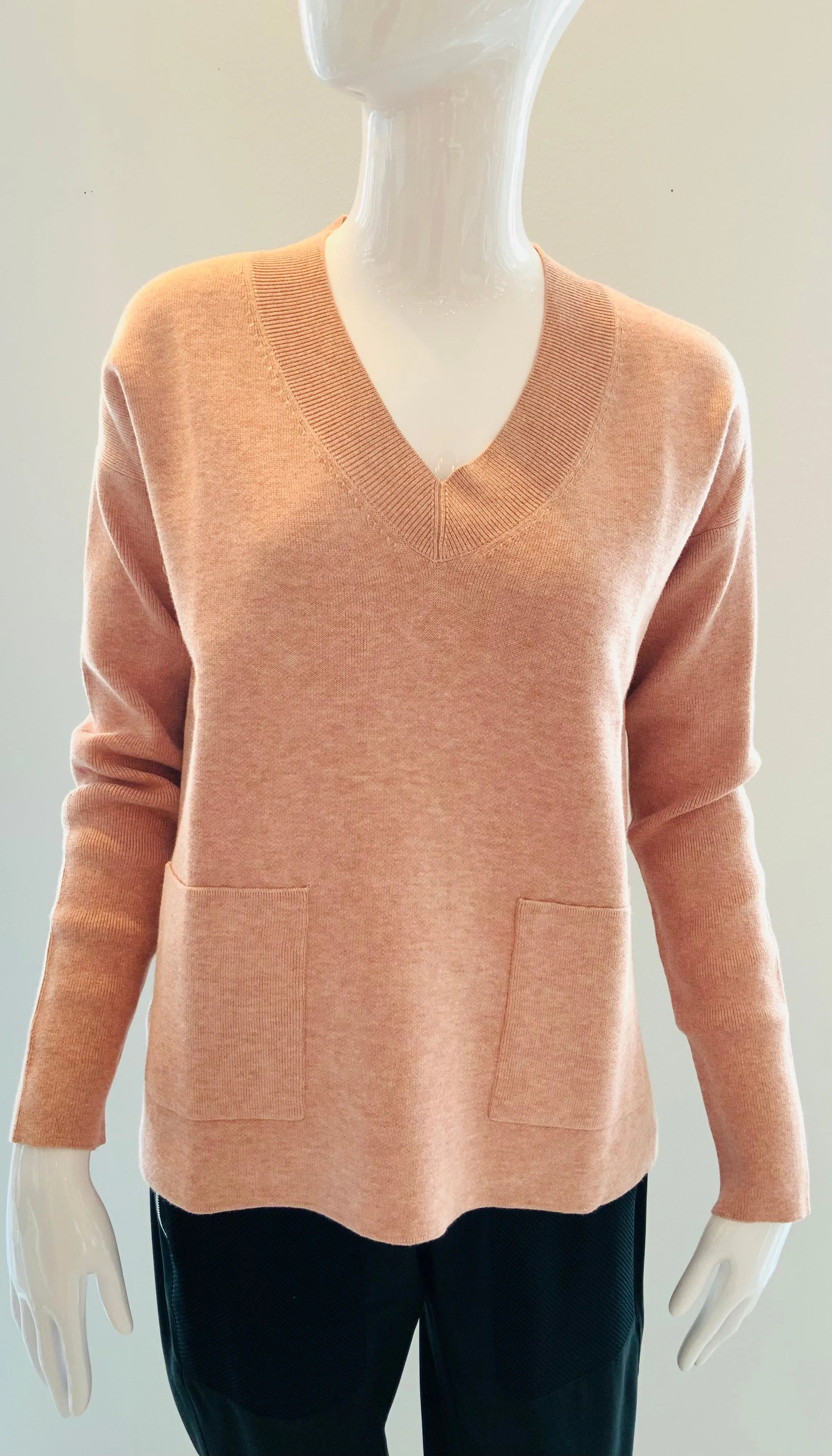 Vee Neck sweater 3/4 Slv