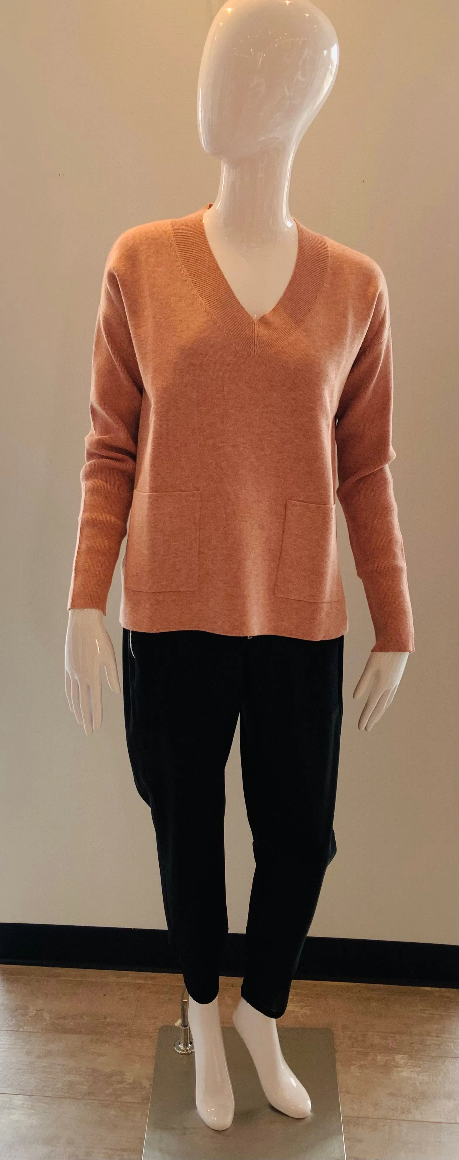Vee Neck sweater 3/4 Slv