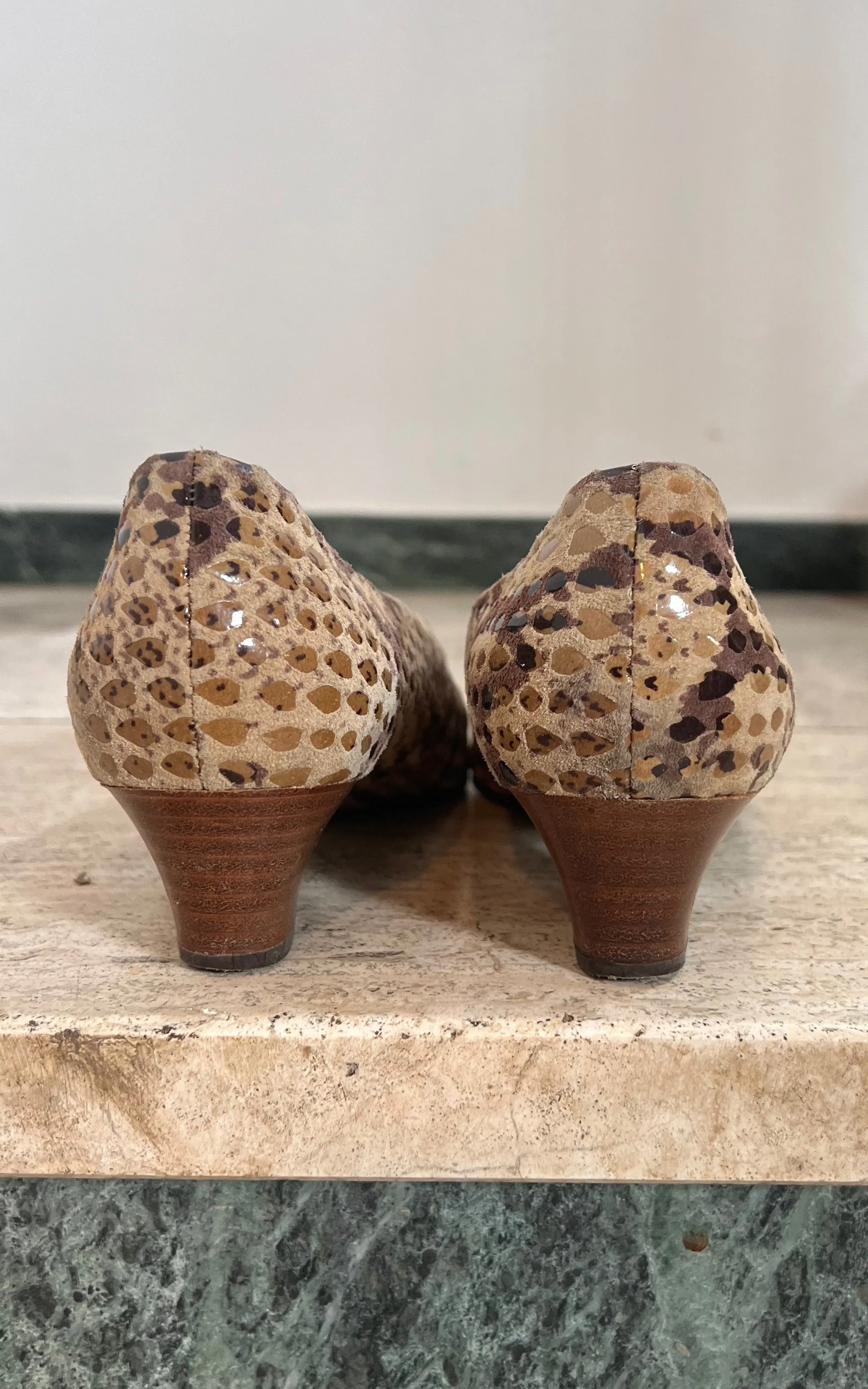 Vintage Gabor Snake Shoes 41