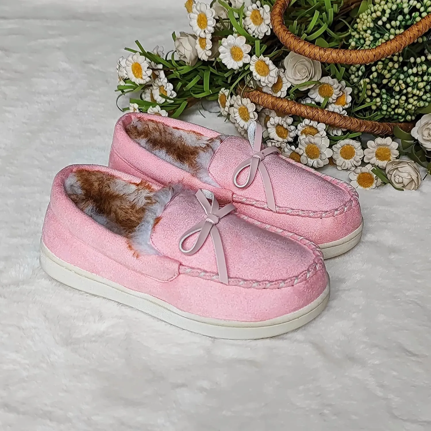 VONMAY Kids Slippers Boys Girls Moccasins House Shoes with Comfy Faux Fur Lining Memory Foam Slipper