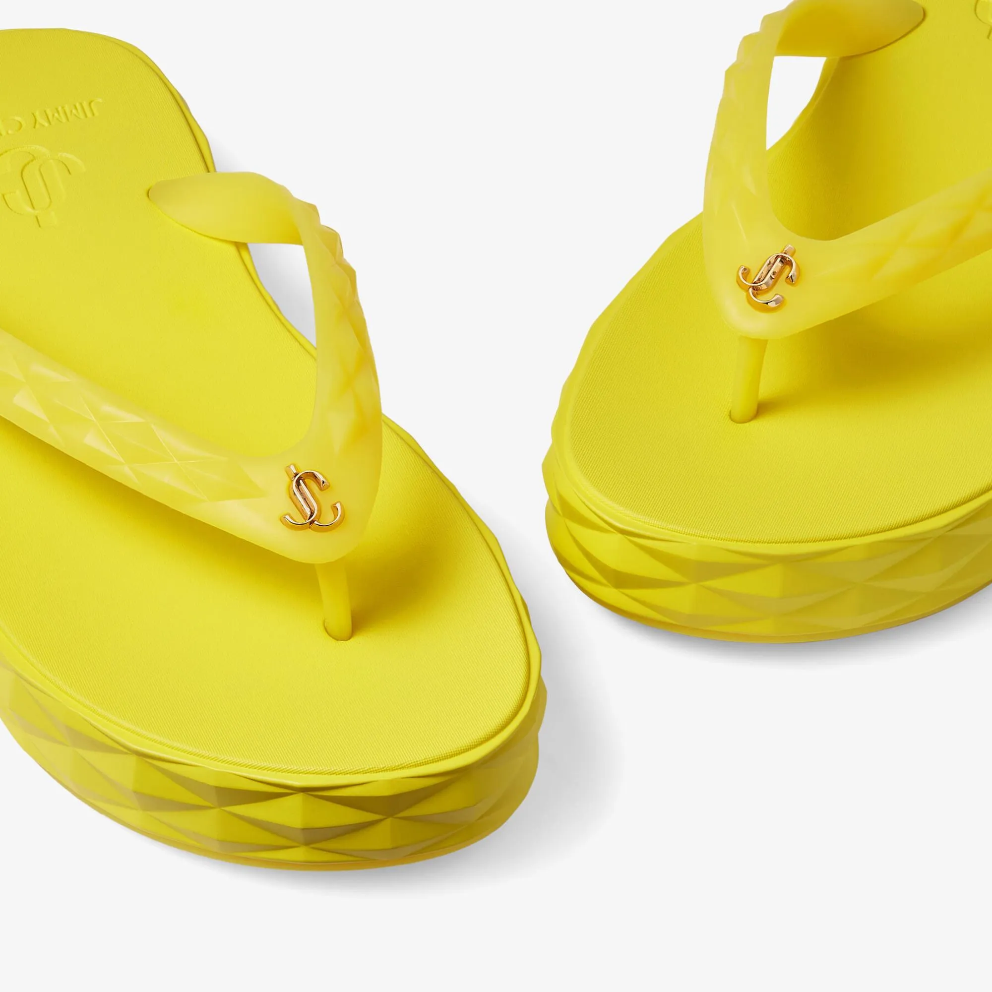 Women Diamond Flip Flop - Soft Yellow