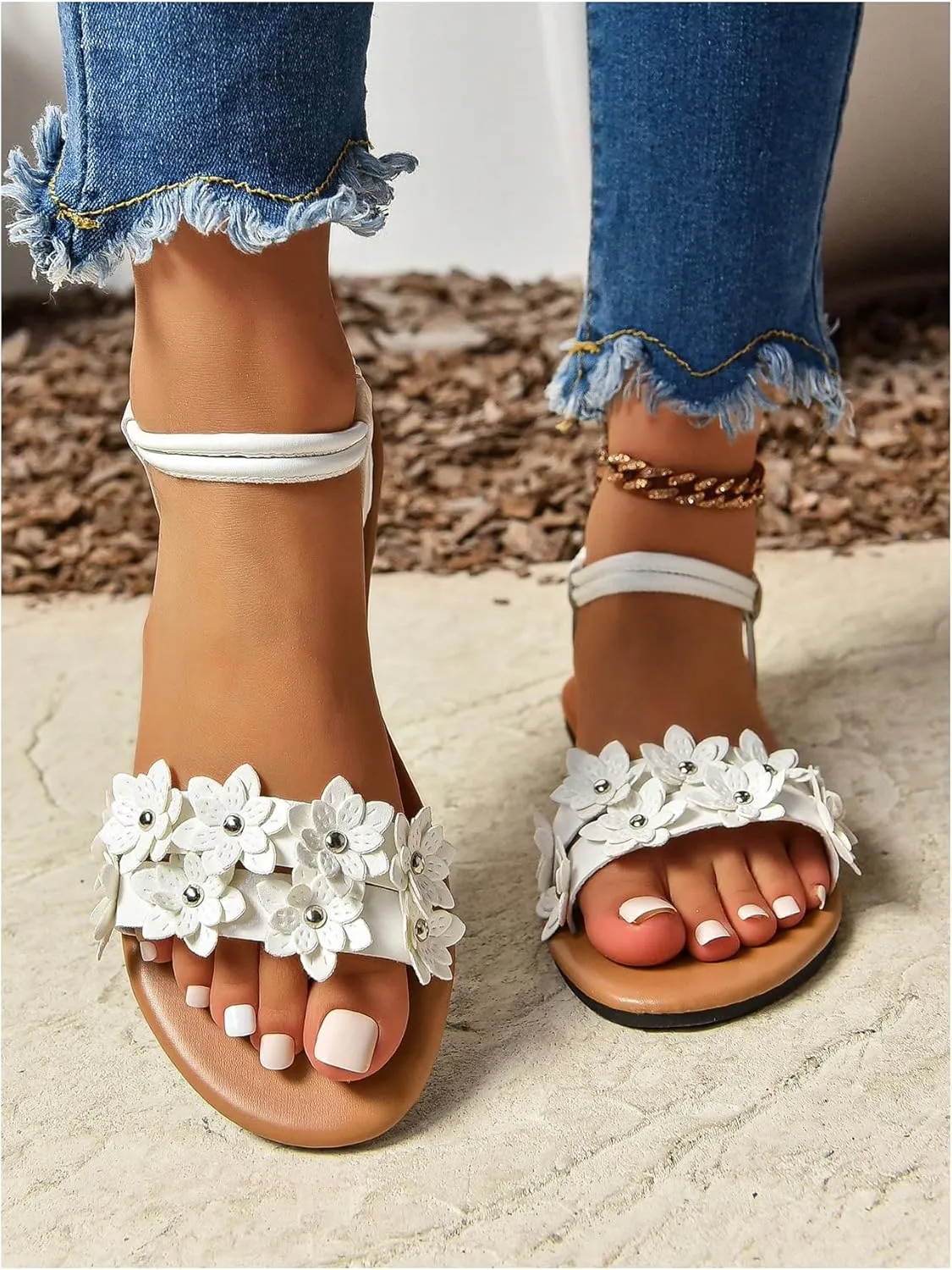 Women's Flat Sandals, Leather Flower Bohemian Sandals
