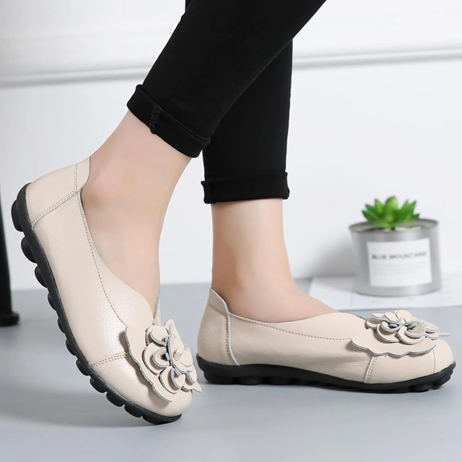 Women's Leather Slip On Loafers,Vintage Handmade Cute Bow Flower Comfy Non-Slip Softsole Walking Casual Dress Pumps