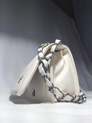 Women's Stylish Handbag – Sleek & Versatile, Perfect for Work, Travel, and Everyday Use