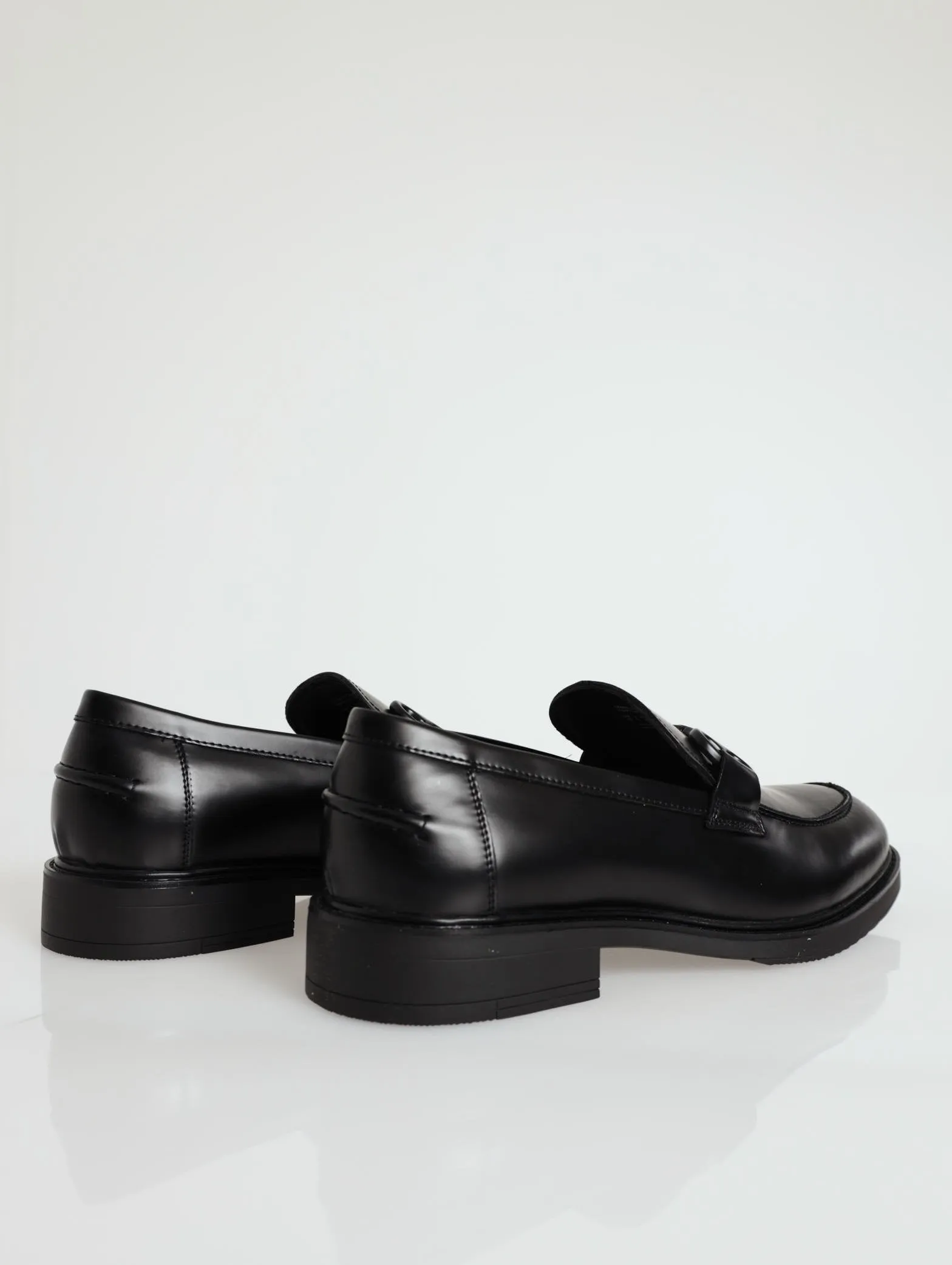 Woodward Mono Metal Trim Loafer - Black