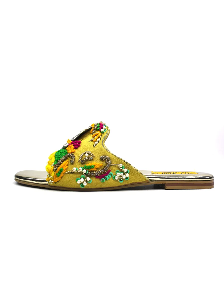 Yellow Fancy Slipper